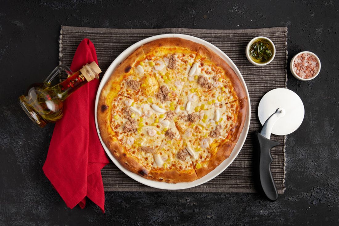 Deniz Mahsüllü Pizza